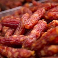 街坊切肉白油腸